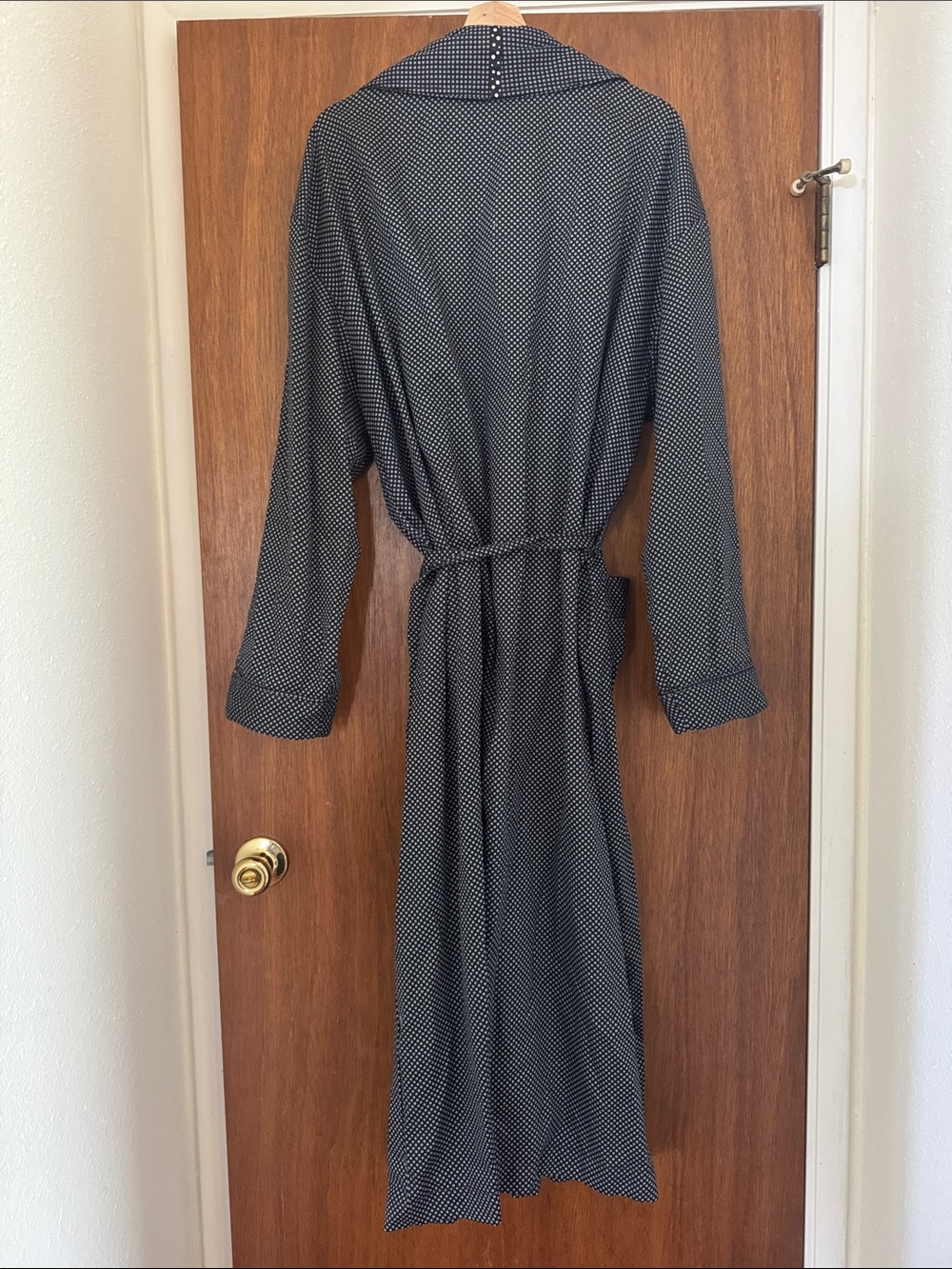Robert Graham 100% Cotton Flip Cuff Long Mens Robe Size L/XL NWOT Geometric - Picture 9 of 9